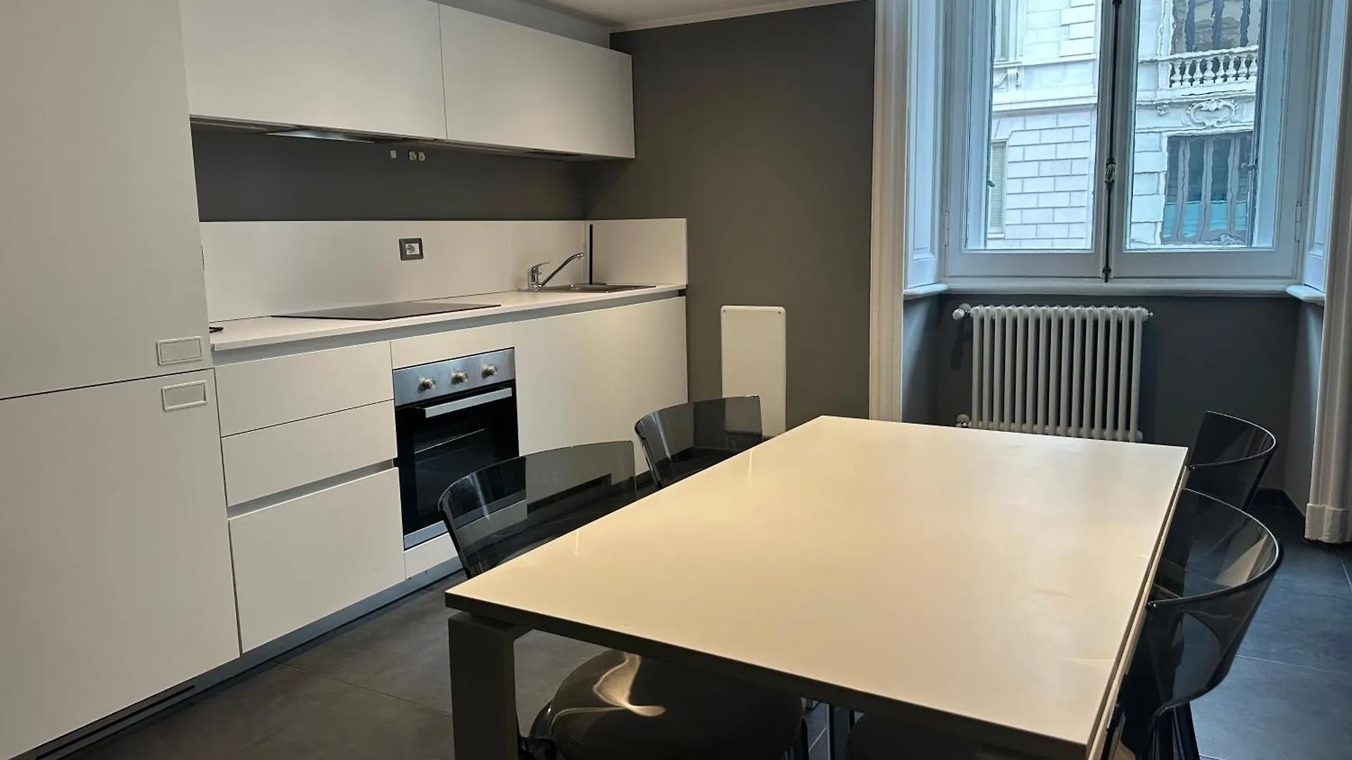 Dolcecadorna Apartment Milan
